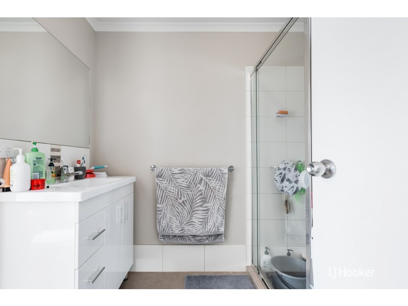 8/3 Campbell Road, Elizabeth Downs SA 5113