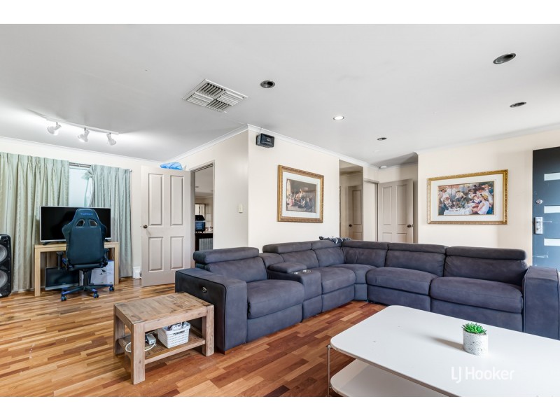 14 Harvest Court, Andrews Farm SA 5114