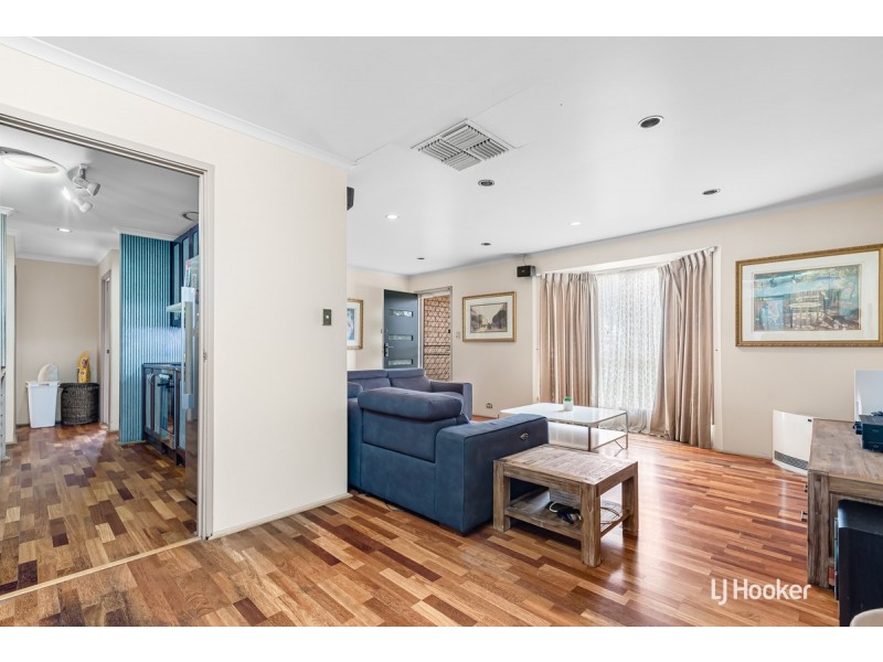 14 Harvest Court, Andrews Farm SA 5114