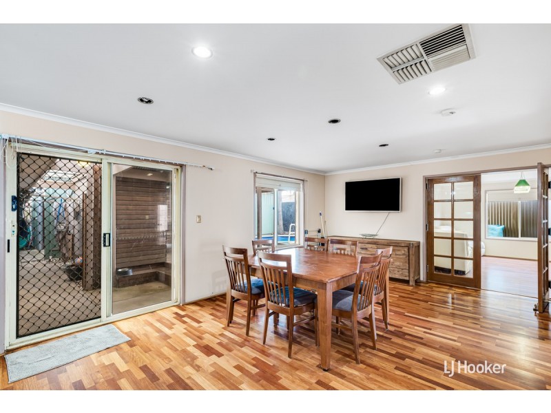 14 Harvest Court, Andrews Farm SA 5114