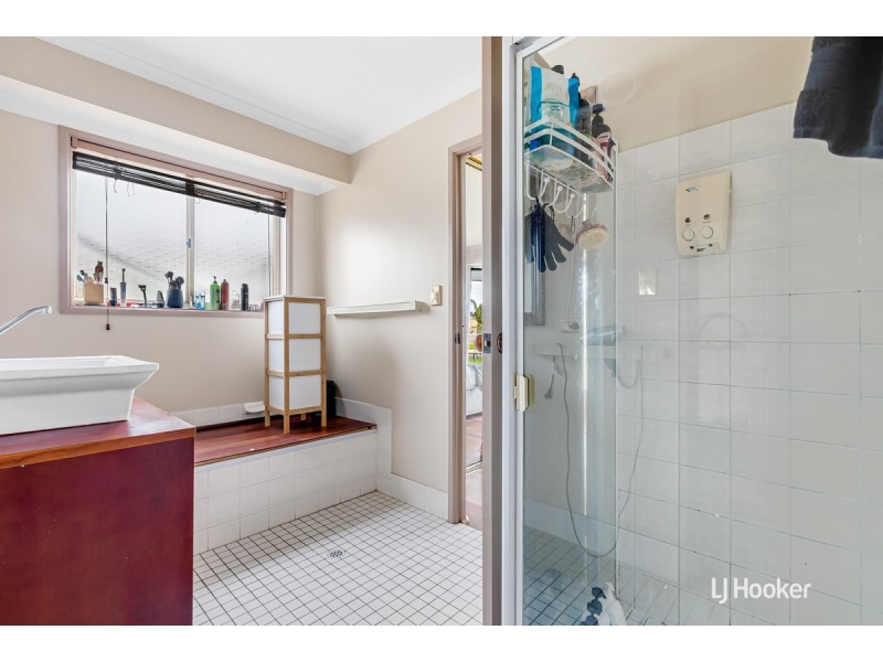 14 Harvest Court, Andrews Farm SA 5114