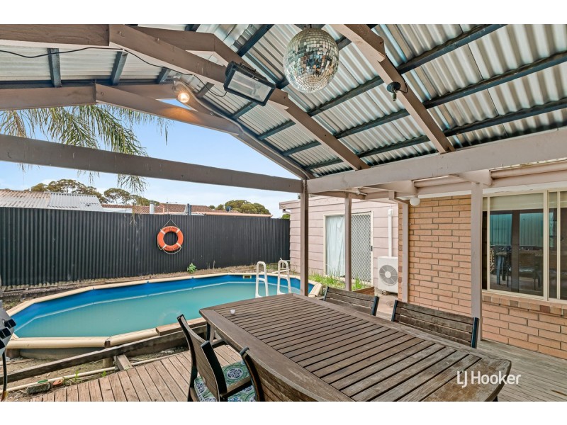 14 Harvest Court, Andrews Farm SA 5114