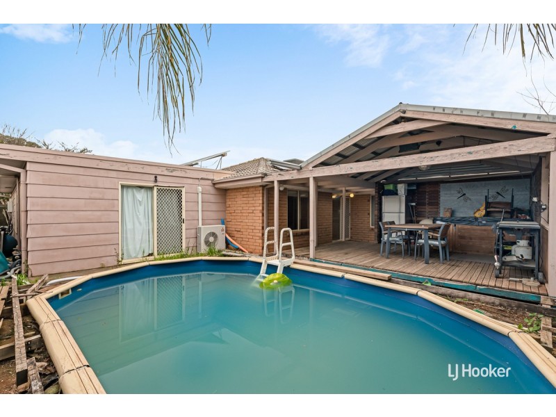 14 Harvest Court, Andrews Farm SA 5114