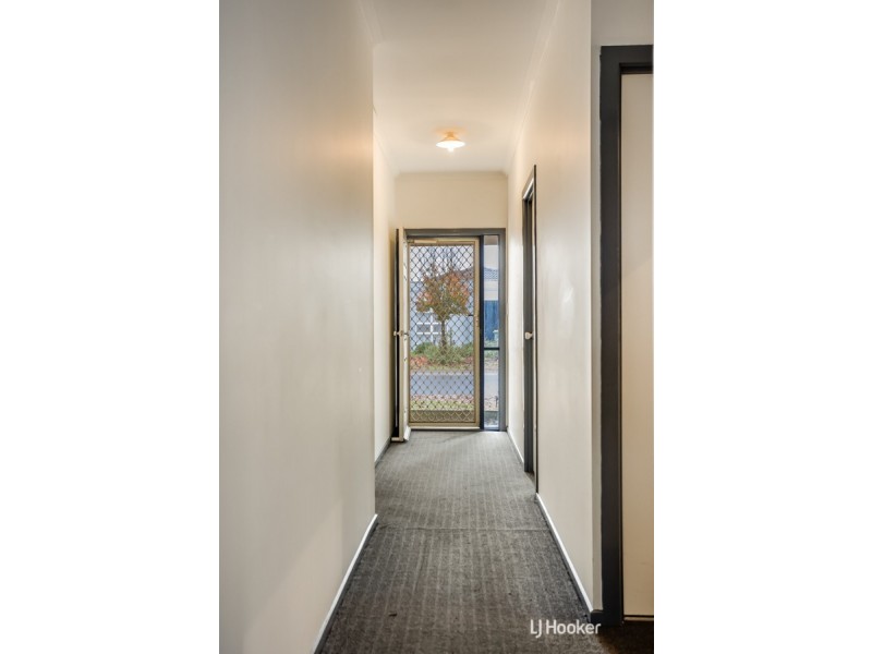 121 Lakeside Drive, Andrews Farm SA 5114