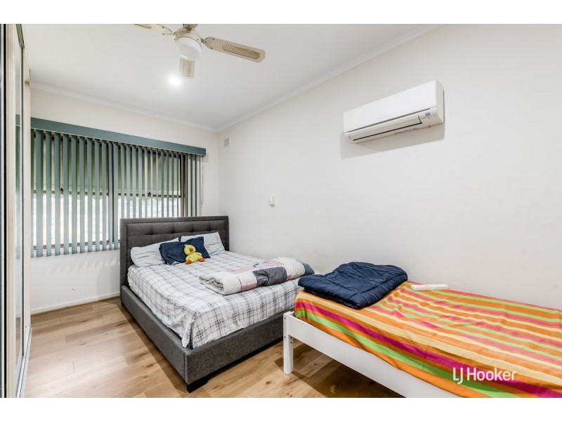 17 Lockerly Street, Elizabeth Vale SA 5112