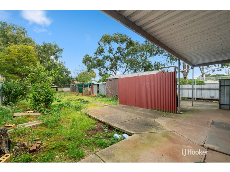 8 Gunther Street, Elizabeth Grove SA 5112