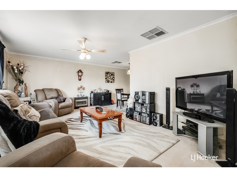 6 Edith Close, Hillbank SA 5112