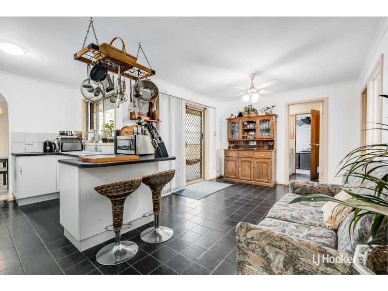 6 Edith Close, Hillbank SA 5112