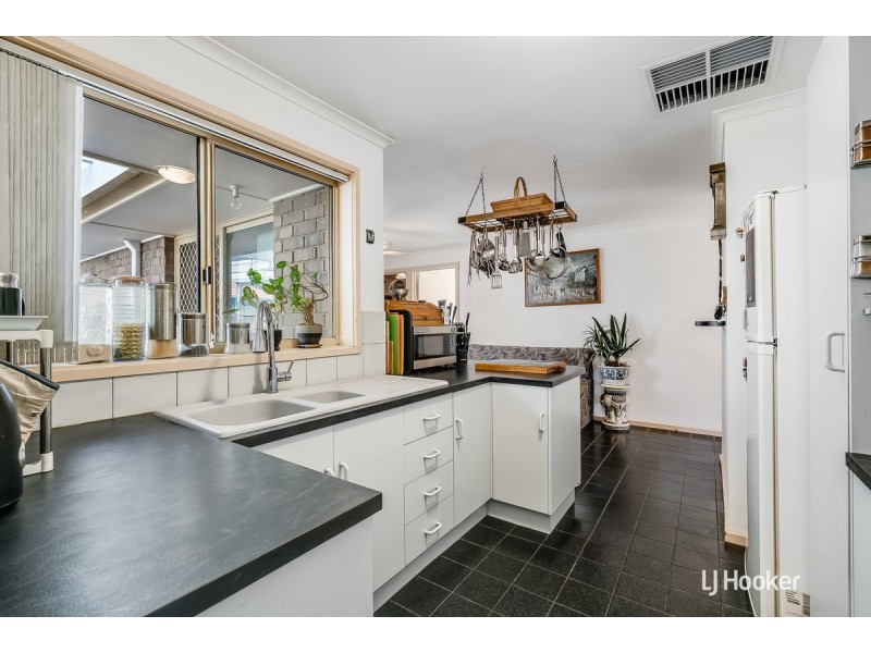 6 Edith Close, Hillbank SA 5112