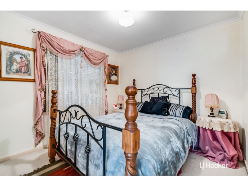 6 Edith Close, Hillbank SA 5112