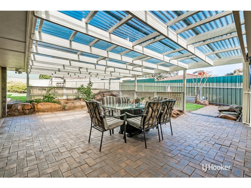 6 Edith Close, Hillbank SA 5112