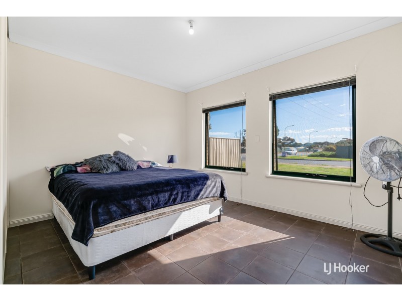 2 Ponderosa Road, Munno Para West SA 5115