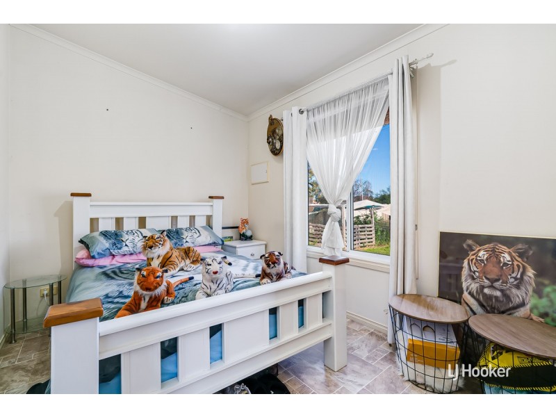 2 Ponderosa Road, Munno Para West SA 5115