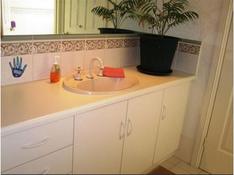 32 Ashwood Circuit, Mawson Lakes SA 5095