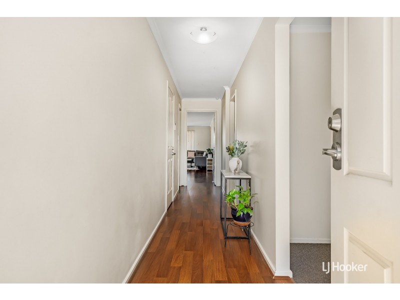 2 Mallee Court, Munno Para West SA 5115