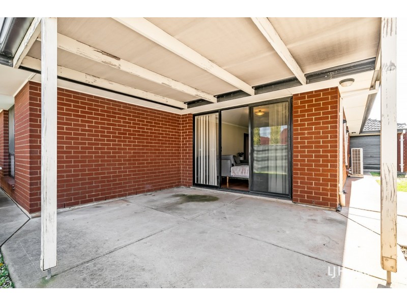 2 Mallee Court, Munno Para West SA 5115