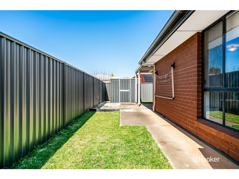 2 Mallee Court, Munno Para West SA 5115