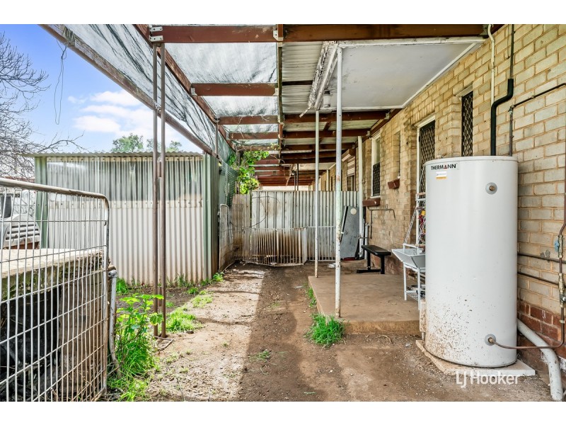 40 Mahood Street, Elizabeth Grove SA 5112