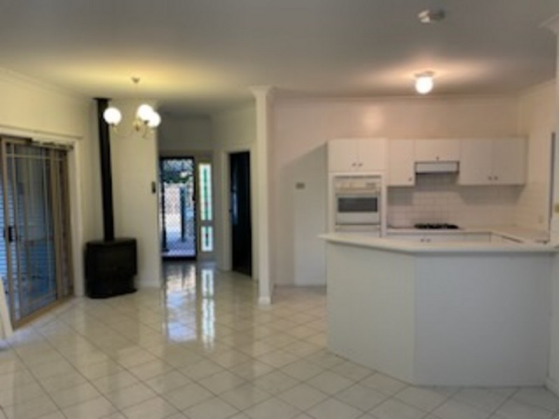 4 Grove Place, Kensington SA 5068