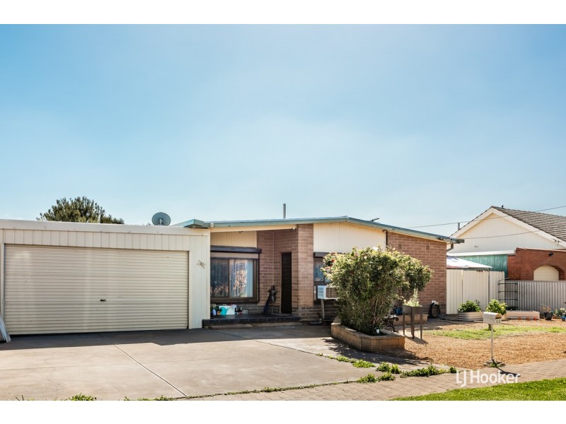 32 Hooper Road, Smithfield Plains SA 5114