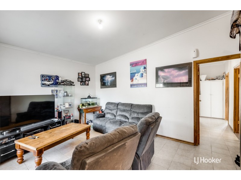 32 Hooper Road, Smithfield Plains SA 5114