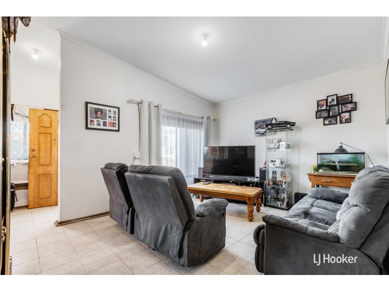 32 Hooper Road, Smithfield Plains SA 5114