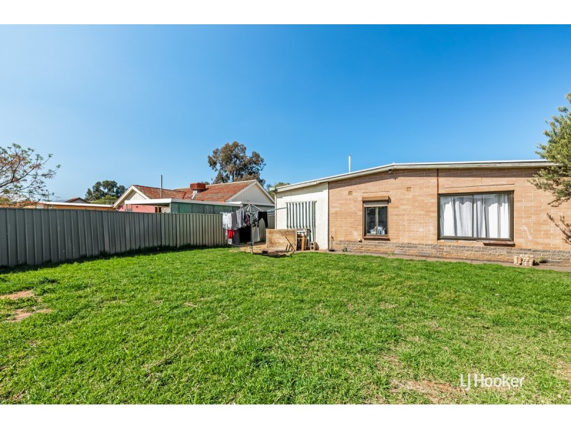 32 Hooper Road, Smithfield Plains SA 5114