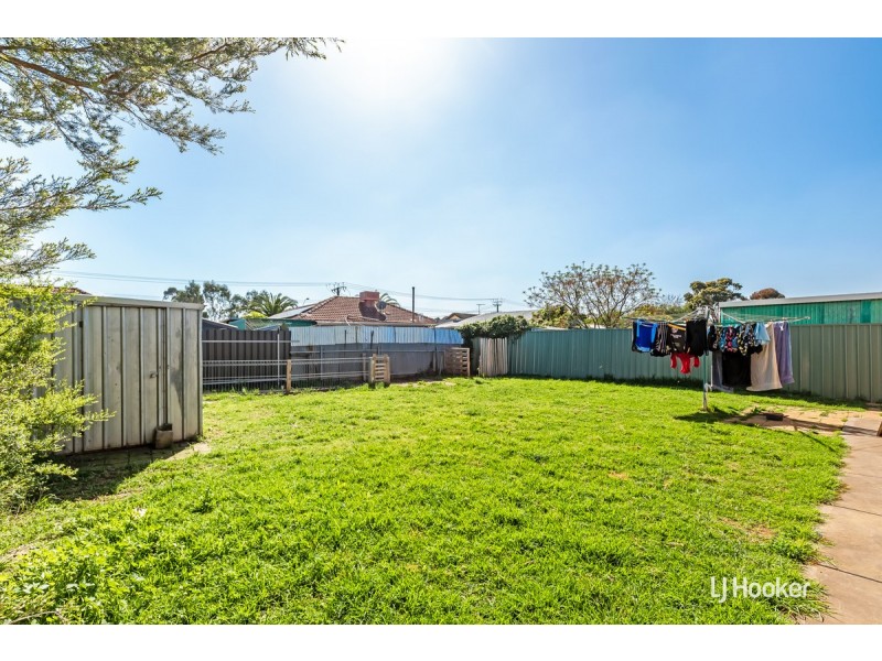 32 Hooper Road, Smithfield Plains SA 5114