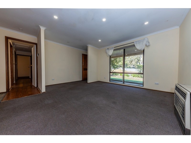 89 Windebanks Road, Aberfoyle Park SA 5159