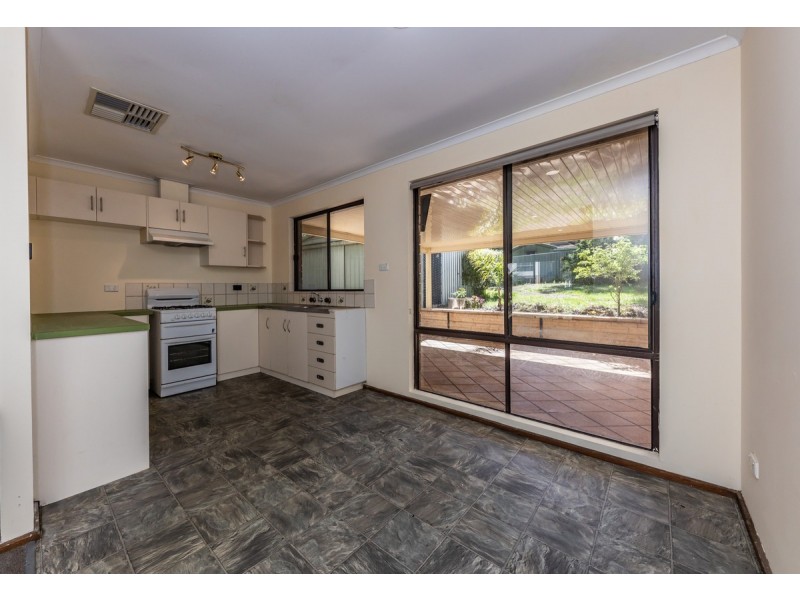 89 Windebanks Road, Aberfoyle Park SA 5159