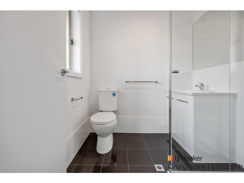 16 Clare Mews, Munno Para West SA 5115