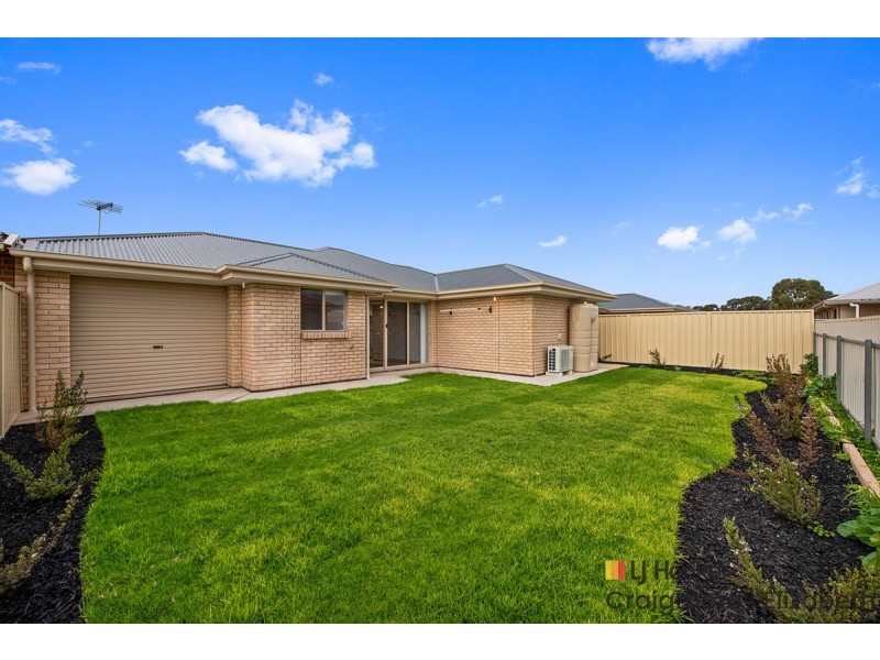 16 Clare Mews, Munno Para West SA 5115