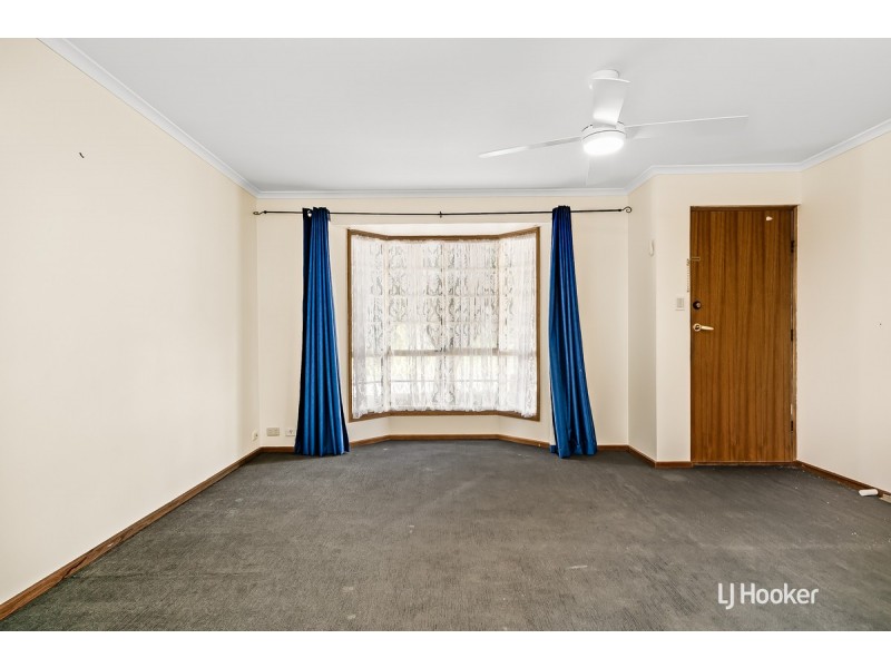 10 Cinnamon Grove, Blakeview SA 5114