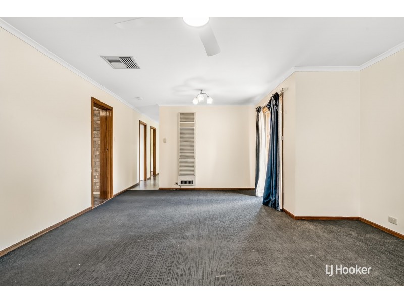 10 Cinnamon Grove, Blakeview SA 5114
