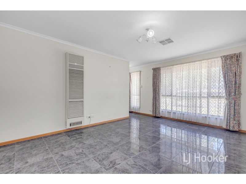 2/27 Carey Street, Salisbury SA 5108