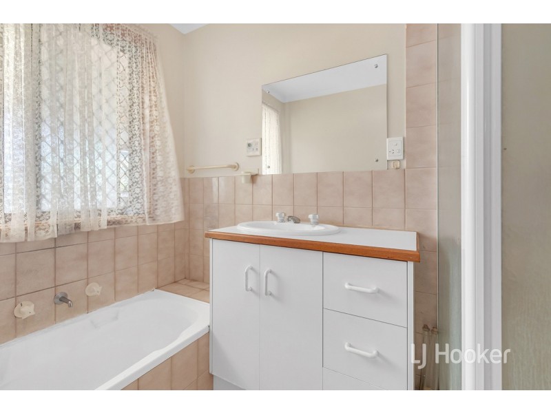 2/27 Carey Street, Salisbury SA 5108