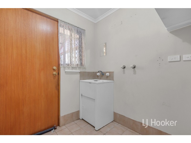 2/27 Carey Street, Salisbury SA 5108