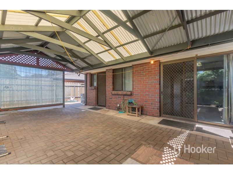 2/27 Carey Street, Salisbury SA 5108