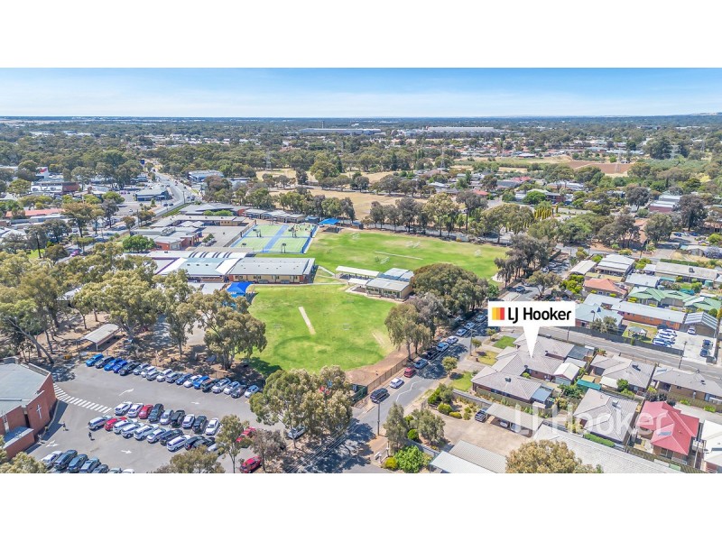 2/27 Carey Street, Salisbury SA 5108