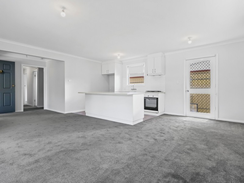 2 Vincent Road, Smithfield Plains SA 5114