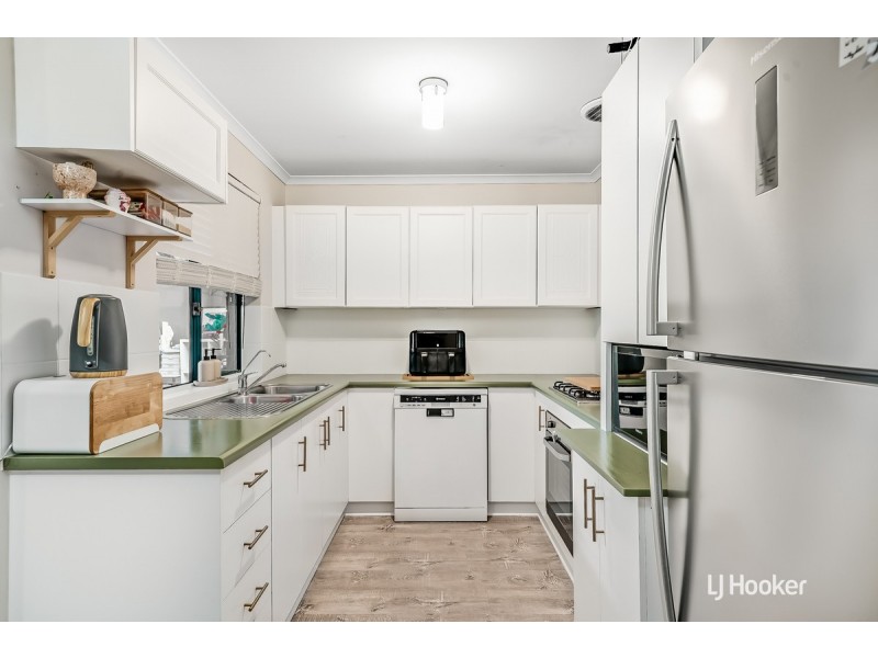 12 Hay Crescent, Blakeview SA 5114