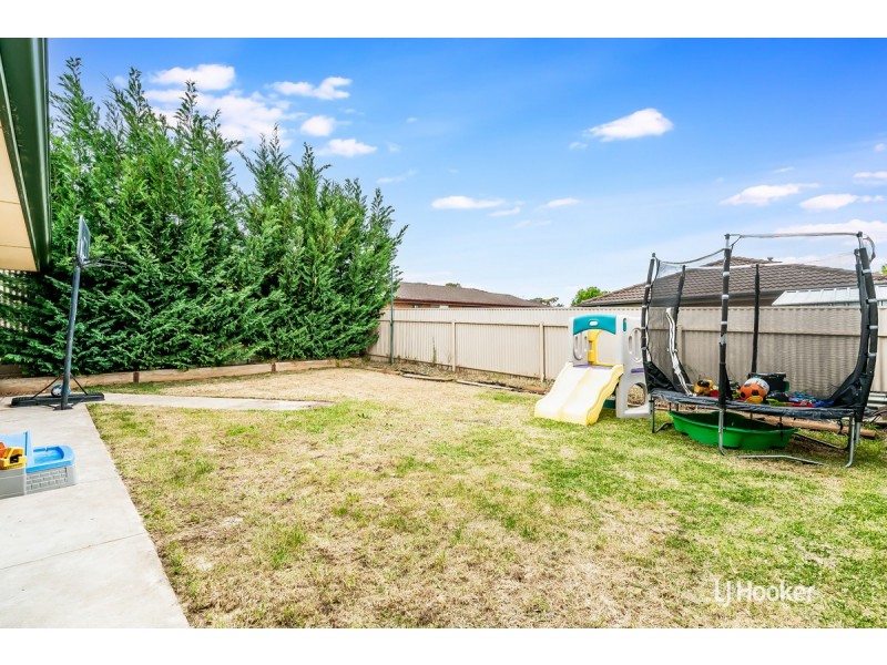 12 Hay Crescent, Blakeview SA 5114