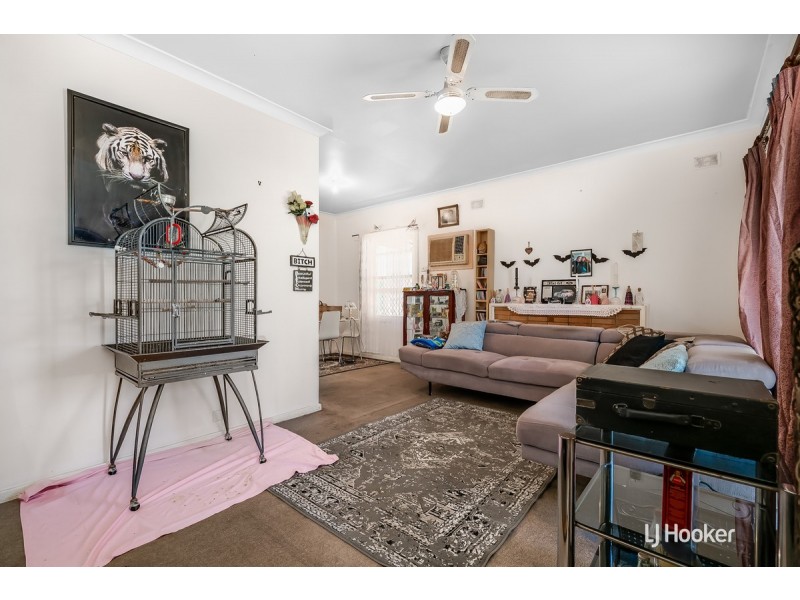 63 McKenzie Road, Elizabeth Downs SA 5113