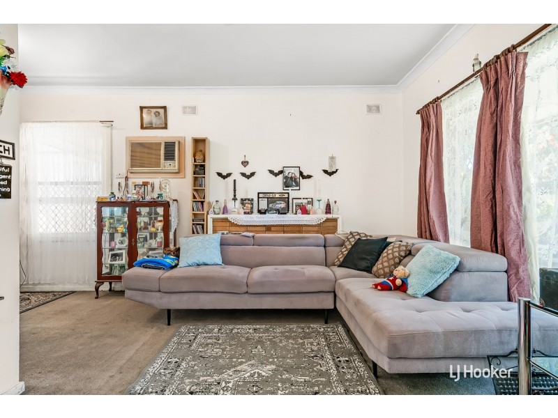 63 McKenzie Road, Elizabeth Downs SA 5113