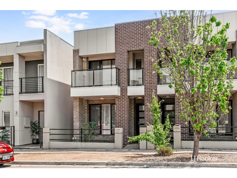 33 Finnis Street, Blakeview SA 5114