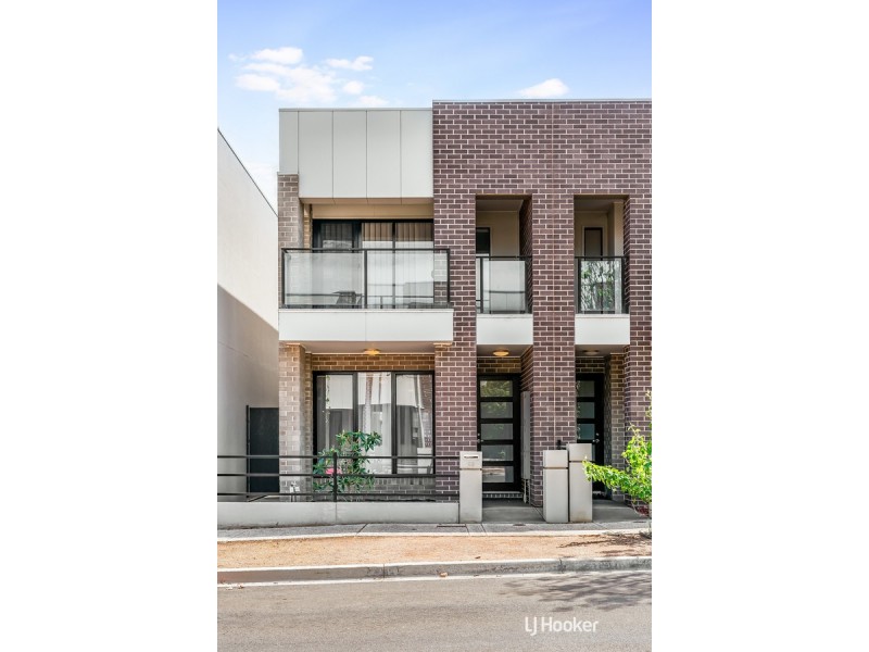 33 Finnis Street, Blakeview SA 5114