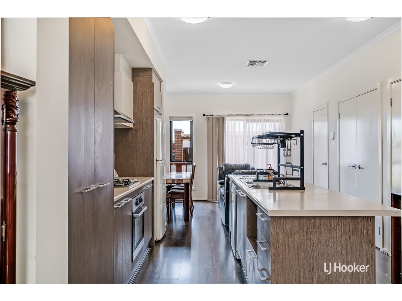 33 Finnis Street, Blakeview SA 5114