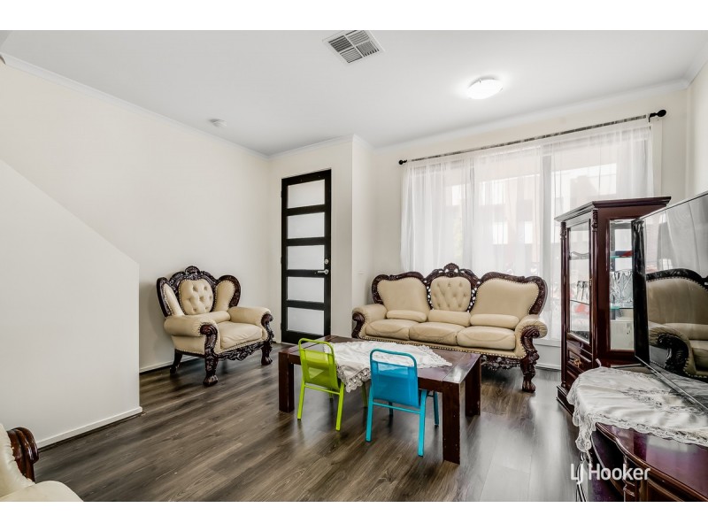 33 Finnis Street, Blakeview SA 5114