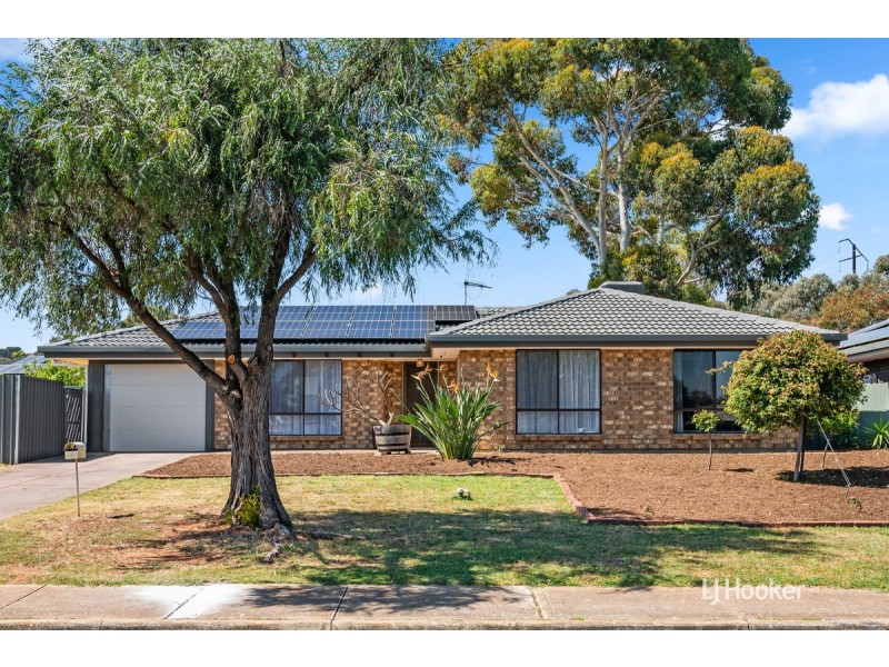 4 Henryk Drive, Hillbank SA 5112