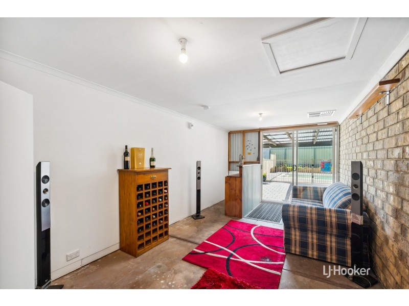 4 Henryk Drive, Hillbank SA 5112